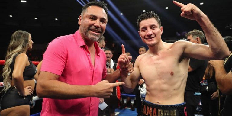 De La Hoya to Stevenson: “Zepeda Throws More Punches in One Round Than You Do in a Fight!