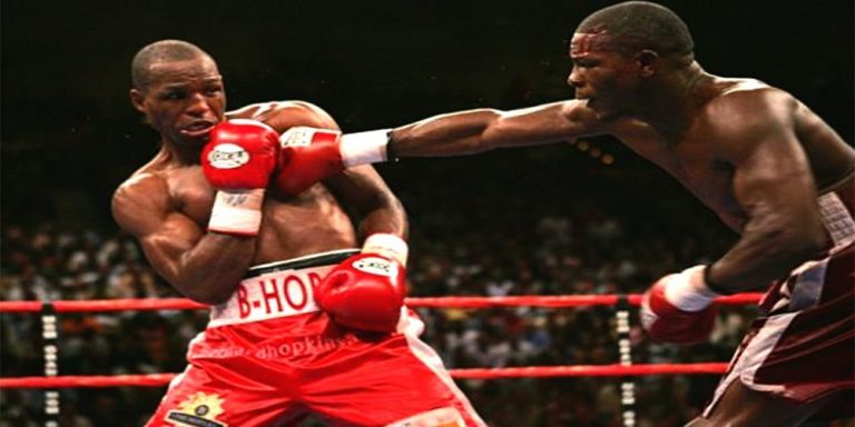 Bernard Hopkins vs Jermain Taylor 1: la fine del regno del Boia