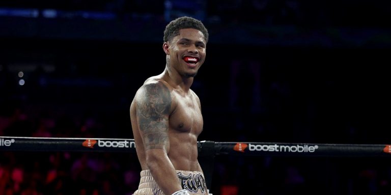 Voces contradictorias sobre Shakur Stevenson: ¿Davis o Zepeda en su futuro?