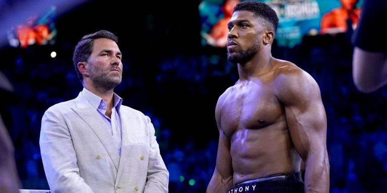 Hearn’s Advice to Joshua: “Wait for Tyson Fury!”