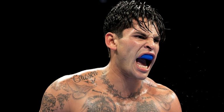 Ryan Garcia attacks Crawford: “You’re an overhyped bum, you f***ing suck!”