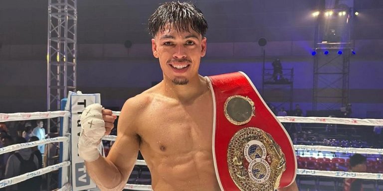 Angelo Leo defiende el cinturón al imponerse a Tomoki Kameda en Japón