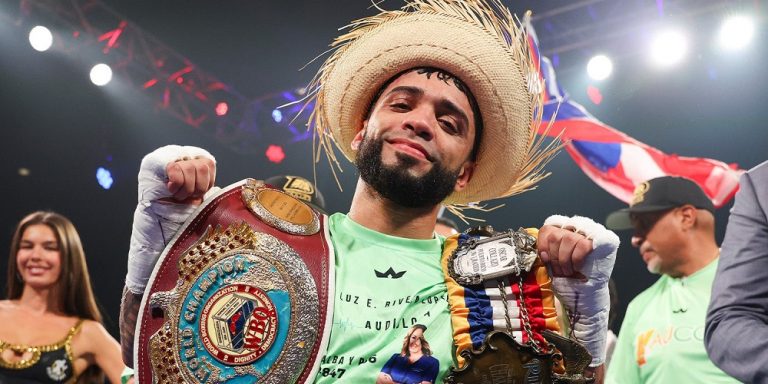 Collazo sigue siendo campeón tras una extraña decisión arbitral
