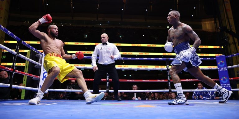 Benn dominates and scores two knockdowns against a lifeless Eubank Jr