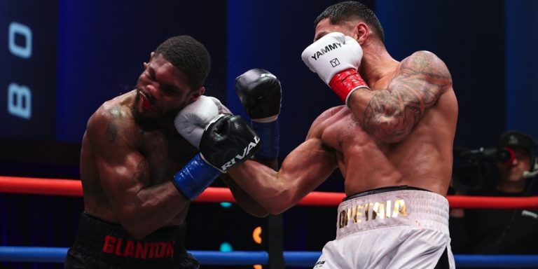 Jai Opetaia domina a Brandon Glanton y gana todos los asaltos