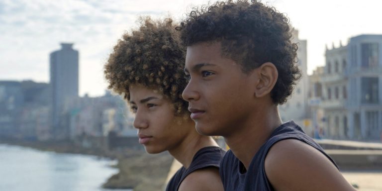 El boxeo cubano irrumpe en el cine con «A Tu Lado»