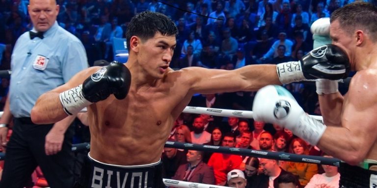 Dmitrii Bivol batte Michael Eifert ai punti col minimo sforzo