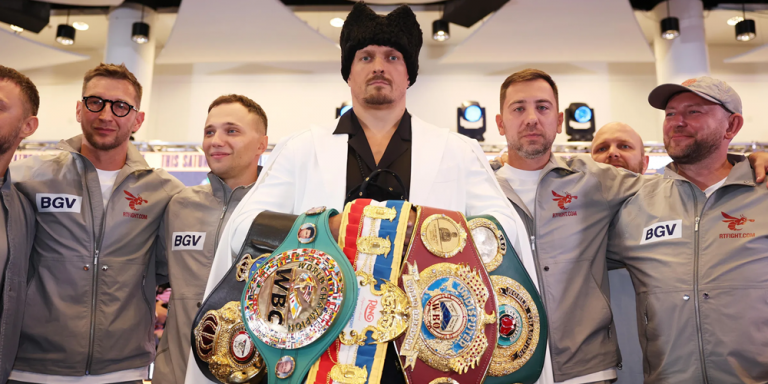 Usyk deja vacantes los títulos de los pesos pesados: todos los escenarios posibles